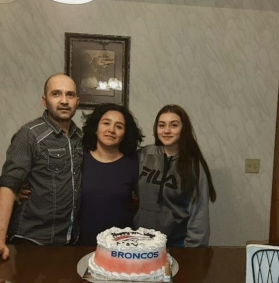 Meet your Posher, Sandra - Picture 1 of 1